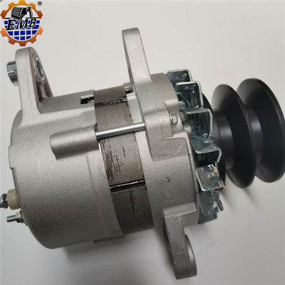 600-821-6110 0330002871 6D105 Motorenalternator für PC200-3 PC220-2